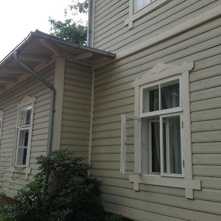 Kastani Home Accommodation Тарту Екстериор снимка