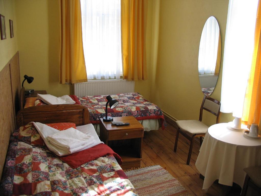 Kastani Home Accommodation Тарту Стая снимка