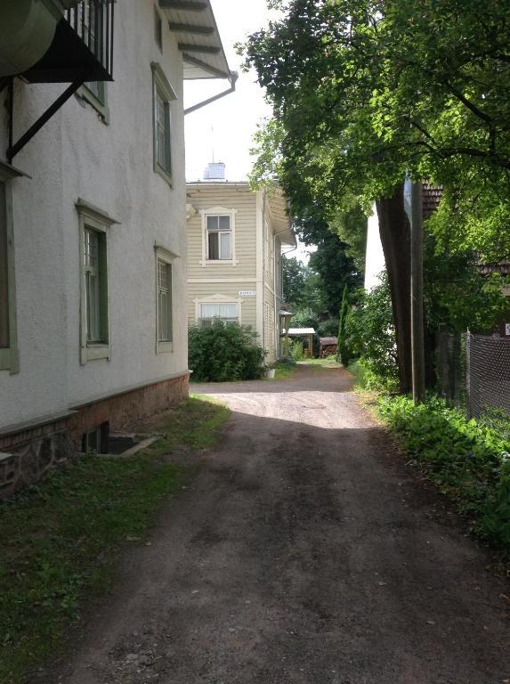 Kastani Home Accommodation Тарту Екстериор снимка