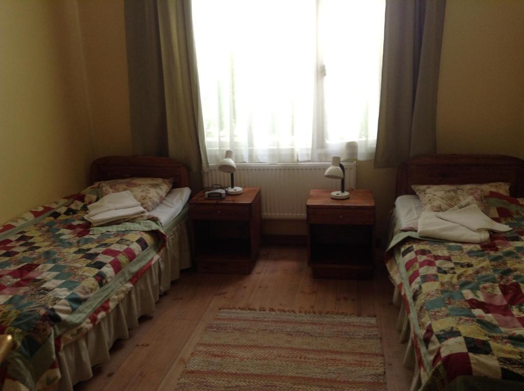 Kastani Home Accommodation Тарту Екстериор снимка