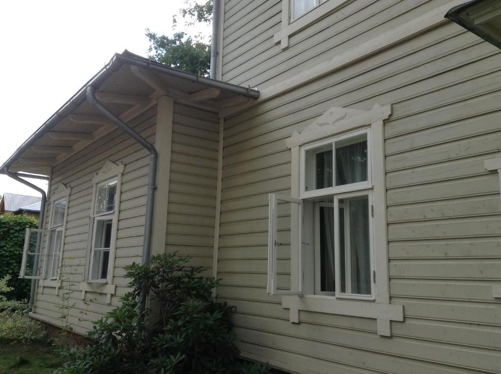 Kastani Home Accommodation Тарту Екстериор снимка